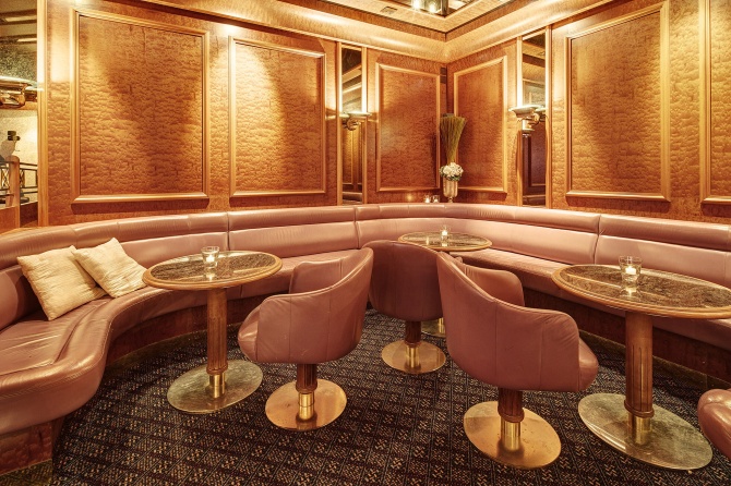 Hotel Winkelried Bar4