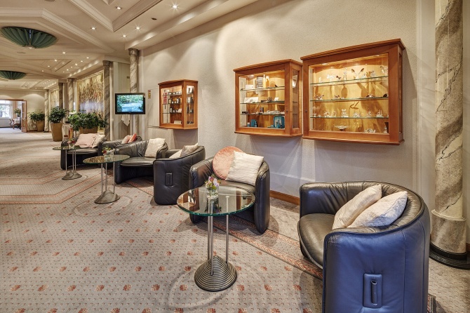 Winkelried Hotel Eingang